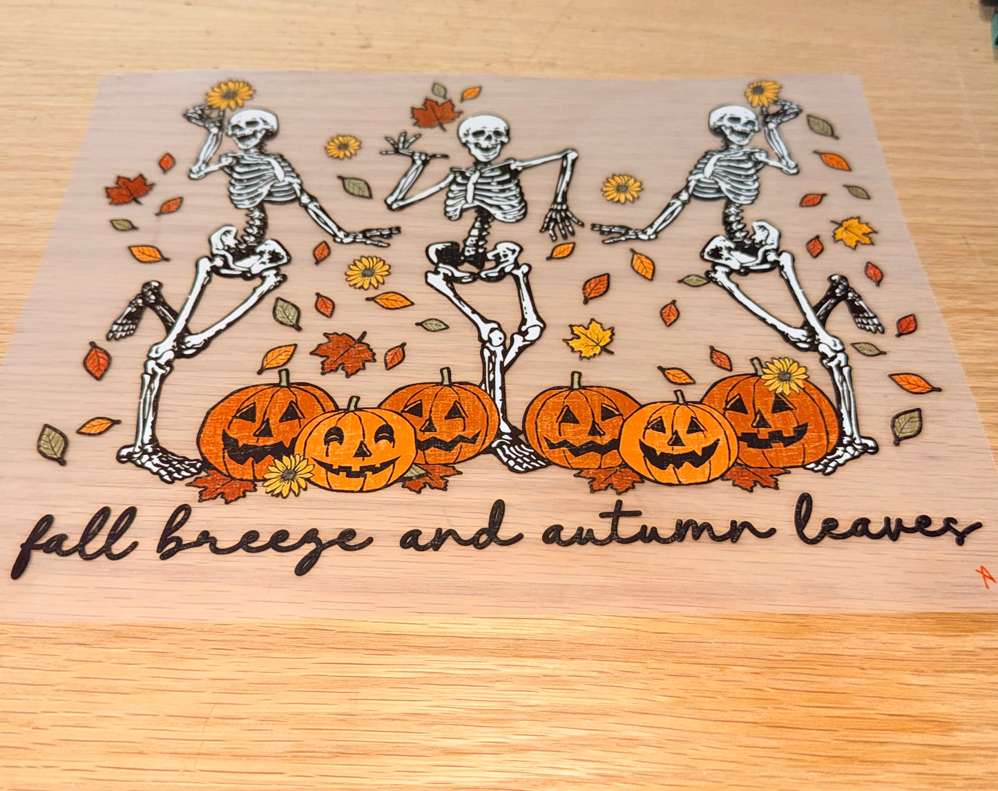 Fall breeze and autumn leaves skelly